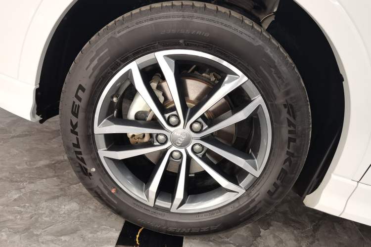 Used Audi Q3 2020 35 TFSI Ambition Dynamic Edition
