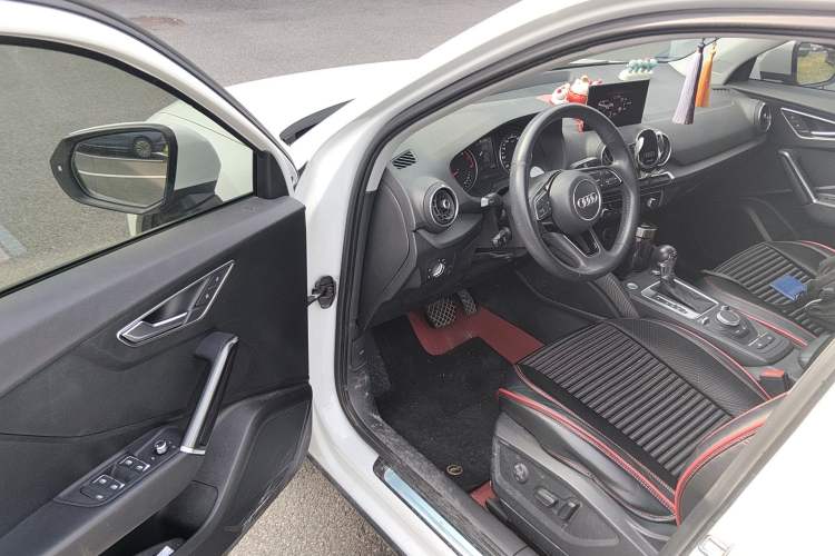 Used Audi Q2L 2021 35 TFSI Fashionable and Elegant Model
