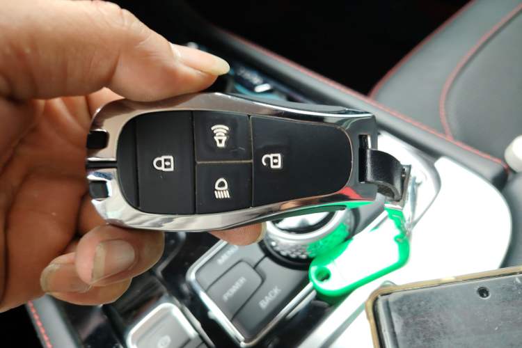 Used BAIC Off-Road BJ40 2023 2.0T Automatic Four-Wheel Drive Urban Hunter Edition Chivalrous Type