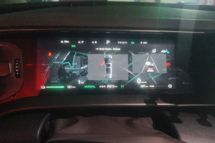 Used Denza D9 2022 DM-i 970 Four-Wheel Drive Prestige Model
