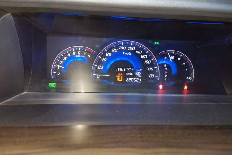 Used Honda Elysion 2012 2.4L VTi Luxury Edition
