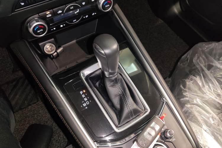 Used Mazda CX-5 2021 2.5L Automatic 4x4 Flagship Edition Gear Lever