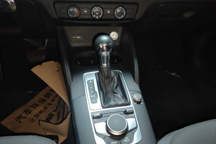 Used Audi A3 2019 Limousine 35 TFSI Ambition China V
