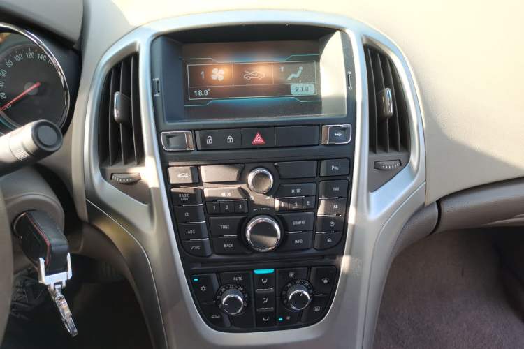 Used Buick GT 2013 GT 1.6L Automatic Fashion Edition
