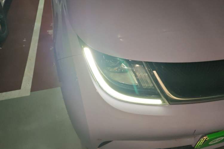 Used BYD Dolphin 2023 420 km Fashion Edition Right Front Headlight