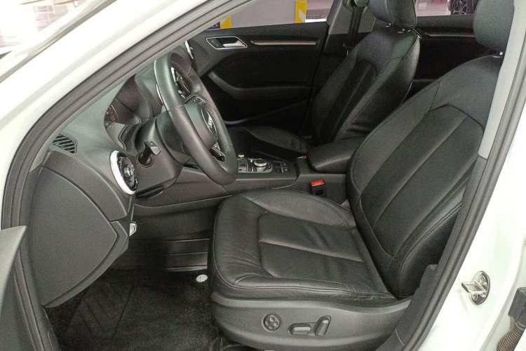 Used Audi A3 2018 30th Anniversary Edition Limousine 35 TFSI Style Model
