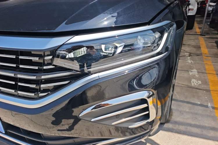 Used Volkswagen Passat 2024 330TSI Elite Edition

