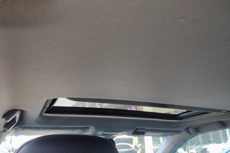 Used Toyota Camry 2015 2.0G Premier Edition Headliner