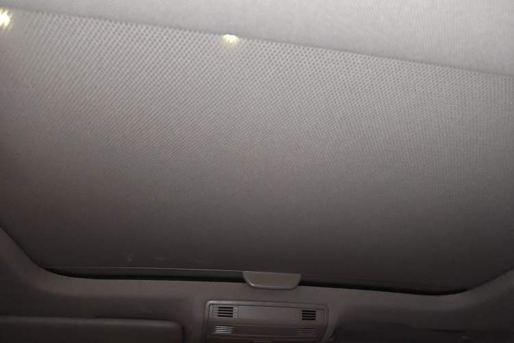 Used Volkswagen Golf 2014 1.6L Automatic Comfort Model Headliner