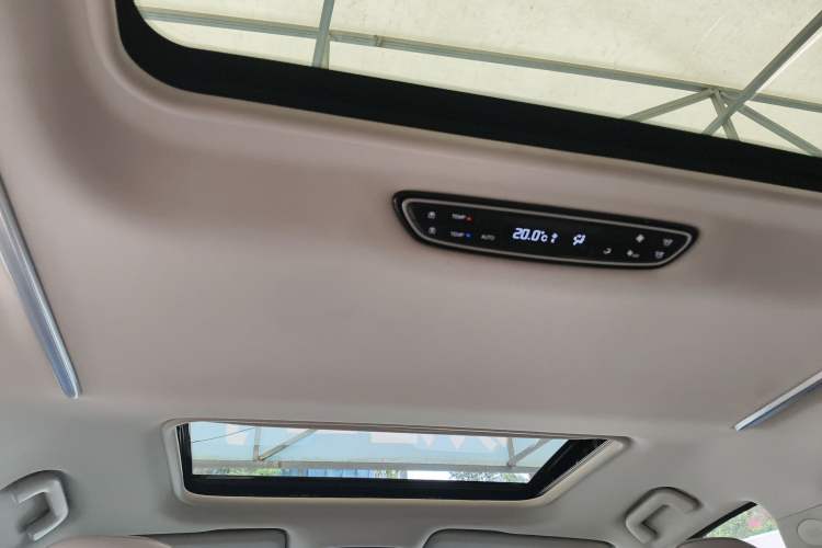 Used GAC Trumpchi M8 2023 Master Series 390T Ultimate Edition Headliner