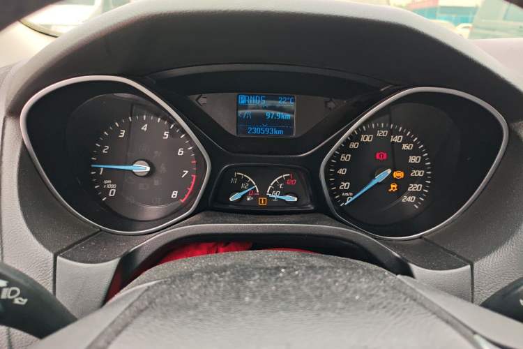 Used Ford Focus 2012 Sedan 1.6L Automatic Fashion Edition Instrument Cluster