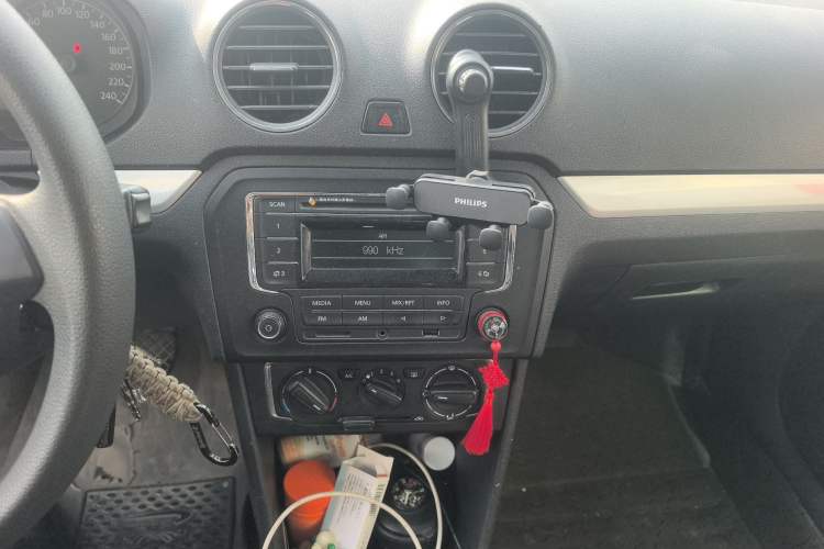 Used Volkswagen Jetta 2013 1.6L Manual Comfort Model