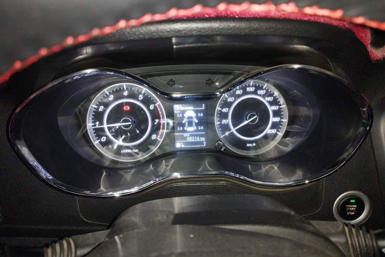 Used Baojun 560 2016 1.5T Manual Luxury Model Instrument Cluster