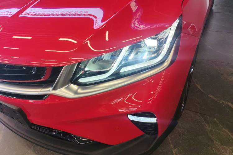 Used Geely Auto Coolray 2019 Sport Model 260T DCT Battle China V Standard
