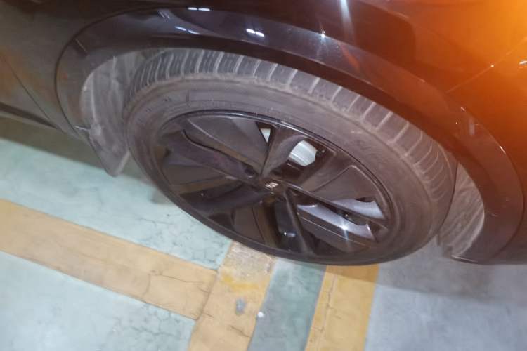 Used Li Auto L9 2022 Max model
