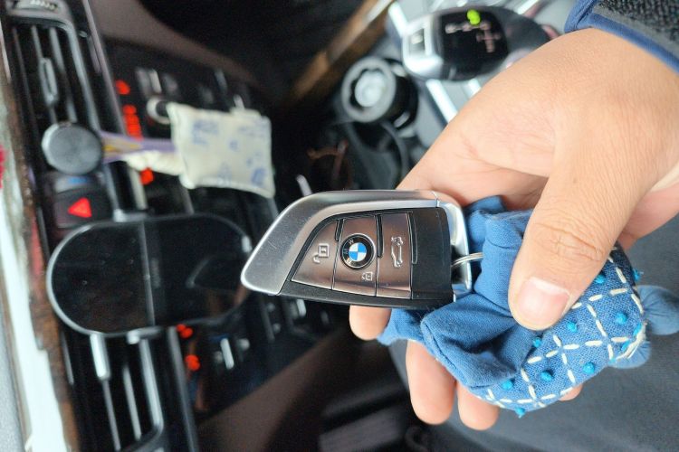 Used BMW X5 2018 xDrive28i
