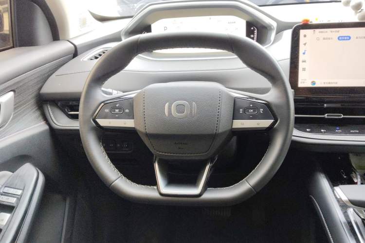 Used CHANGAN NEVO Q05 2024 Truly Delicious Version 125cc Superior Design CATL