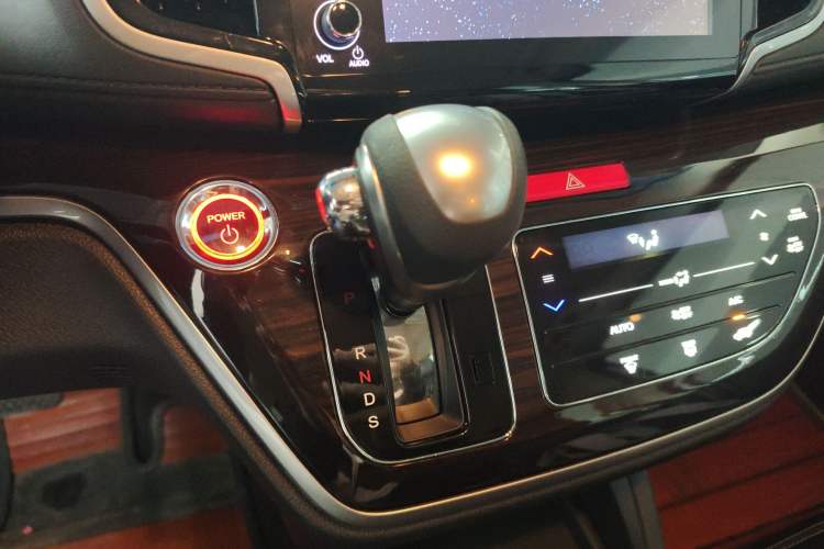 Used Honda Odyssey 2019 2.0L Rui-Changxiang Edition Gear Lever