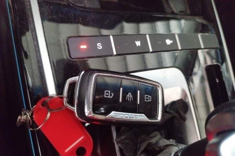 Used JETOUR X70S 2019 1.5T DCT Explore Edition 6 Seats
