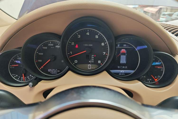 Used Porsche Cayenne 2015 Cayenne 3.0T Instrument Cluster