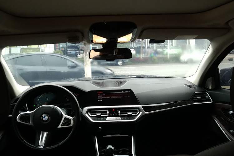 Used BMW 3 Series 2021 320Li M Sport Package Headliner