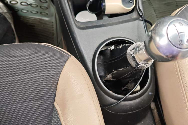 Used Suzuki Alto 2012 1.0L Manual Utility Version
