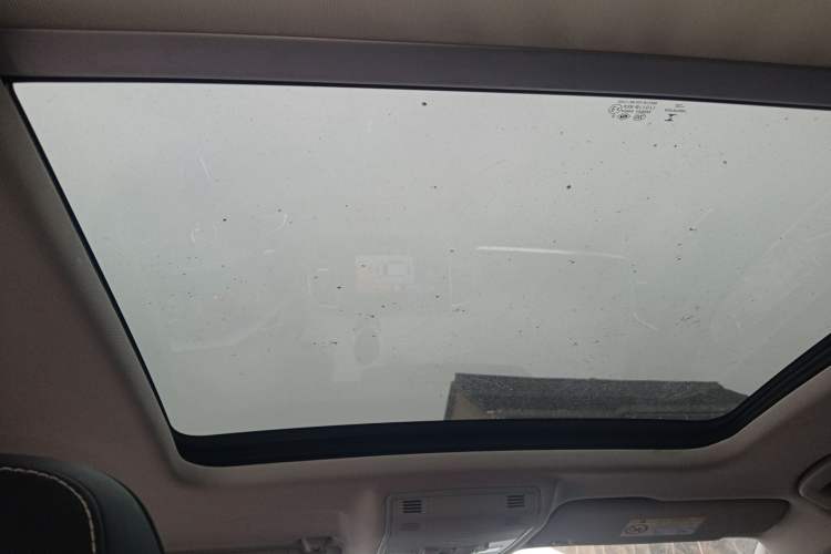 Used Skoda Karoq 2020 TSI280 Luxury Smart Edition China VI Standard Headliner