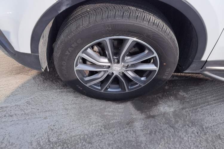 Used Geely Auto Emgrand X7 Sport 2020 1.8TD DCT Two-Wheel Drive Smart Connect 4G-Enabled Version Left Front Wheel Hub
