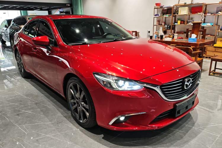 Used Mazda Atenza 2017 2.5L Blue Sky Prestige Edition Front Right 45 Deg