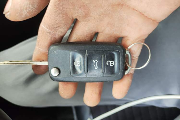 Used Volkswagen Sagitar 2015 1.6L Automatic Comfort Model Vehicle Key