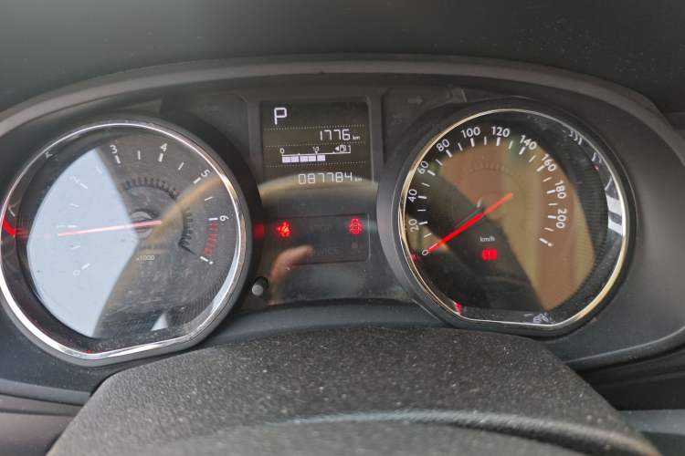 Used Citroen C3-XR 2015 1.6L Automatic Pioneer Model
