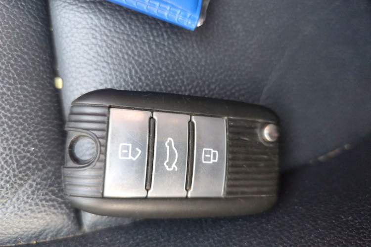 Used MG ZS 2017 1.5L Automatic Luxury Edition
