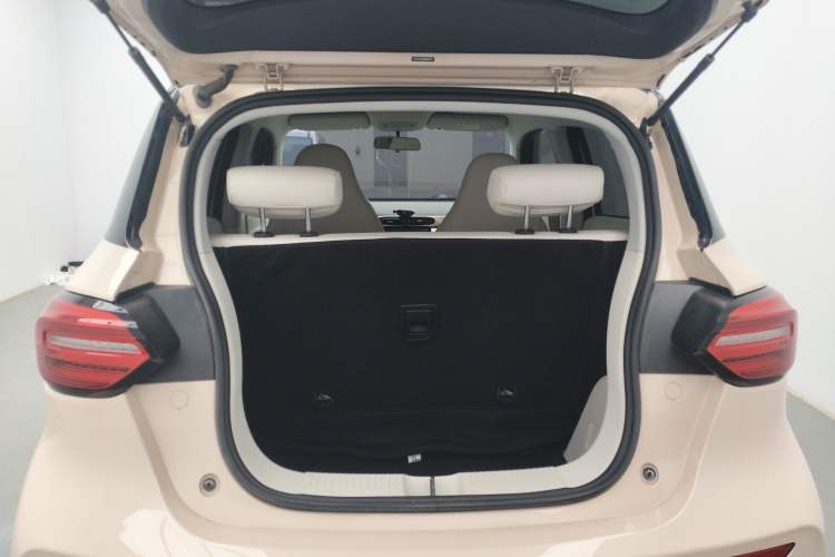 Used Leapmotor T03 2023 200 Lite Edition Trunk