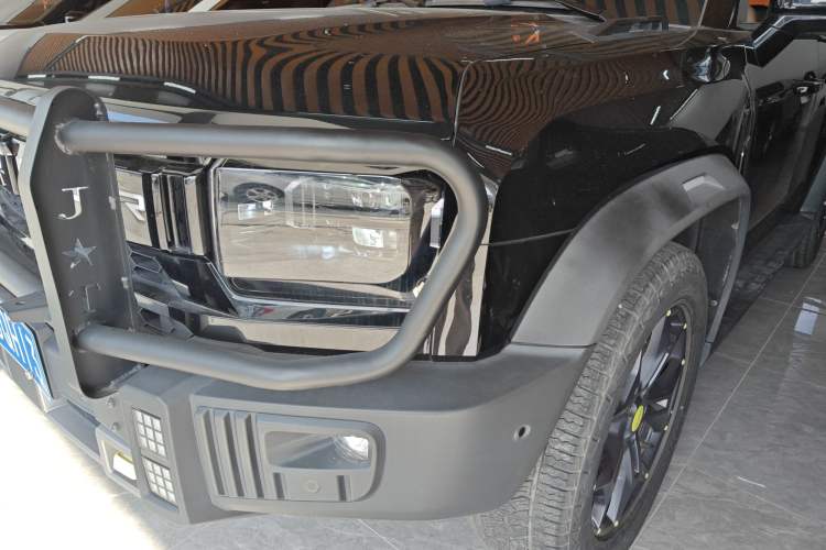 Used JETOUR Traveler 2023 2.0T All-Wheel Drive CrossPRO+