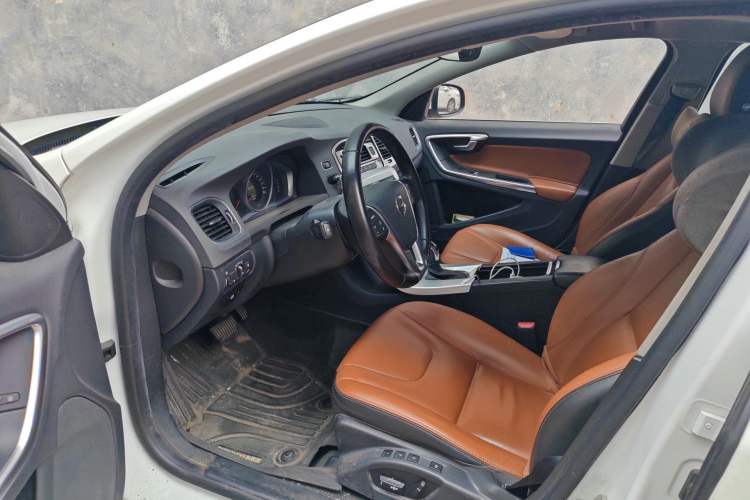 Used Volvo S60 2019 S60L Facelift T5 Intelligent Advanced Edition