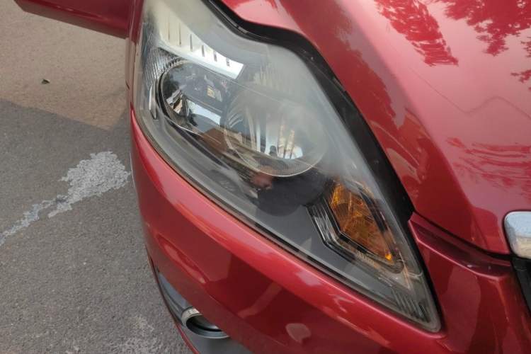 Used Ford Focus 2011 Hatchback 1.8L Automatic Fashion Edition
