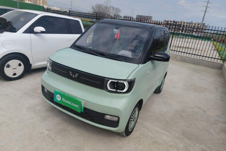 Used Wuling Hongguang MINIEV 2022 Macaron Premium Model – Lithium Iron Phosphate