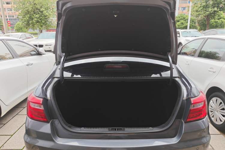 Used Geely Auto Vision 2018 1.5L Automatic Prestige Model Trunk