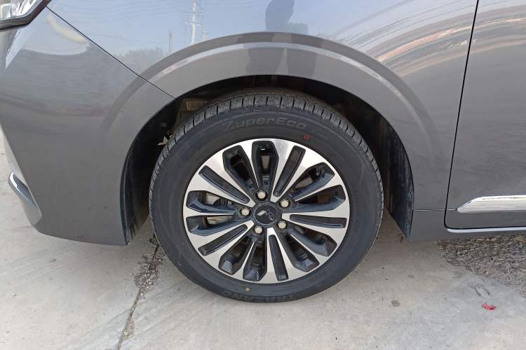 Used Wuling Jiachen 2022 1.5T CVT Deluxe Flagship Edition
