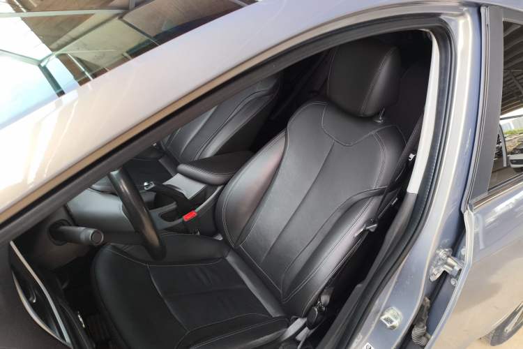 Used Buick Excelle GX 2018 18T Automatic Elite Model
