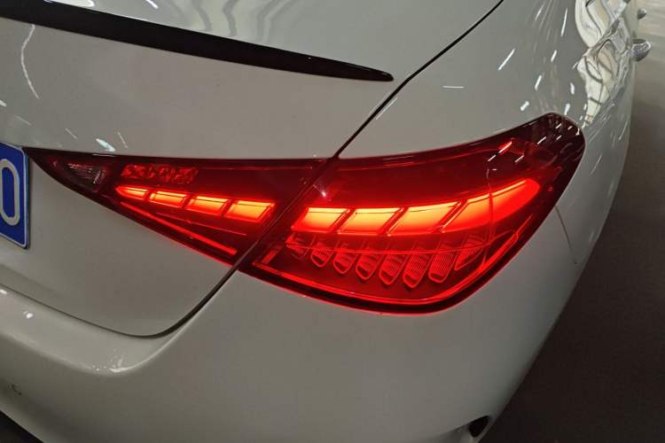 Used Mercedes-Benz C-Class 2023 Second Facelift C 260 L Starry Night Sports Edition
