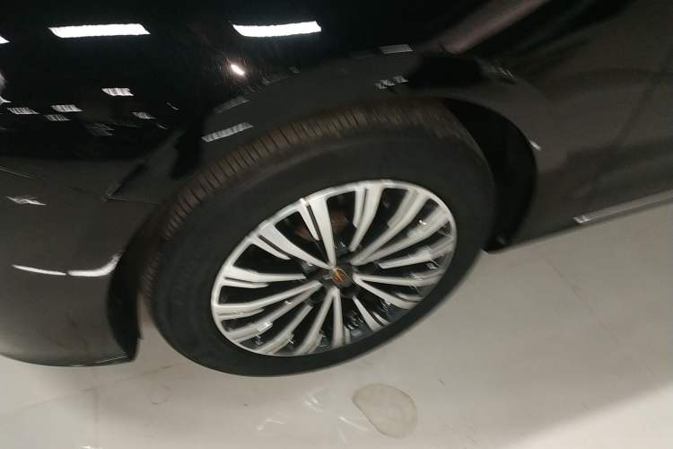 Used Hongqi H7 2019 2.0T Elite Edition
