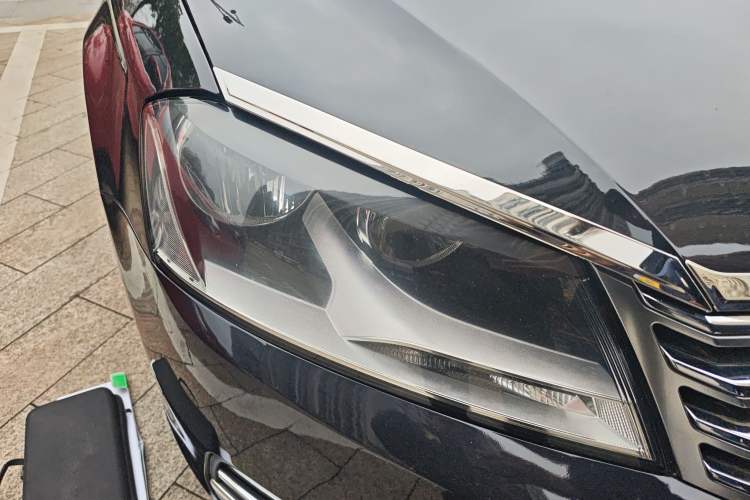 Used Volkswagen Magotan 2013 1.8TSI Premier Model
