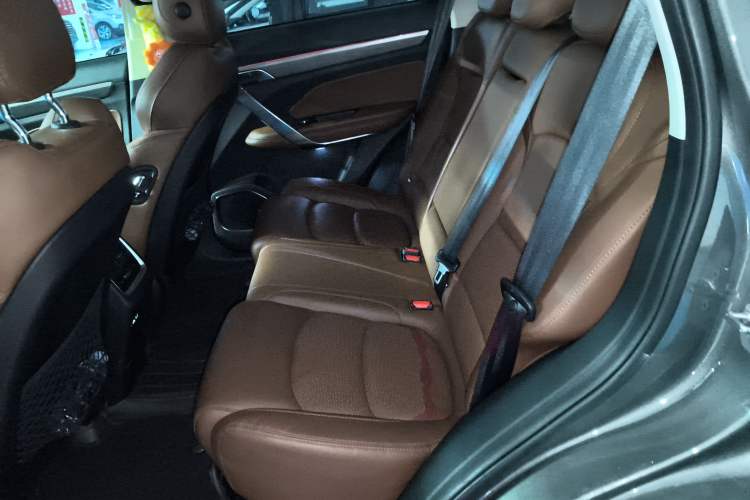 Used Geely Auto Emgrand X7 Sport 2020 1.8TD DCT Zhi Ling PRO