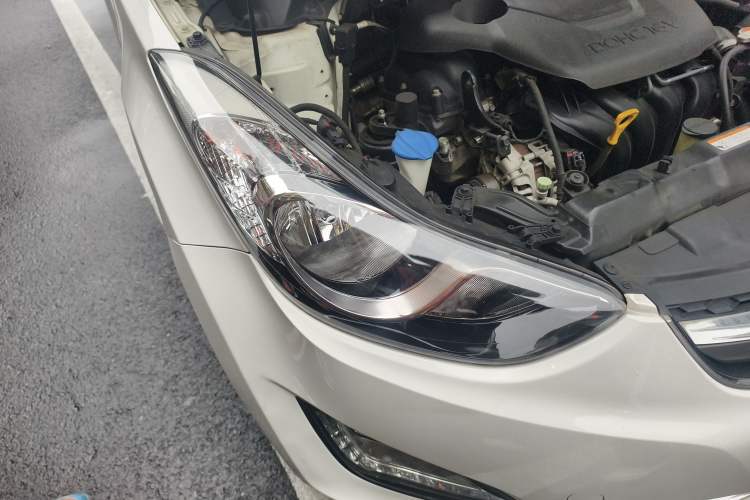 Used Hyundai Elantra (5th Generation / Langdong) 2015 1.6L Automatic Leading Model