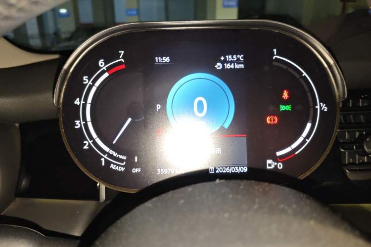 Used MINI MINI 2022 Updated 1.5T COOPER Classic Edition Five-Door Version
