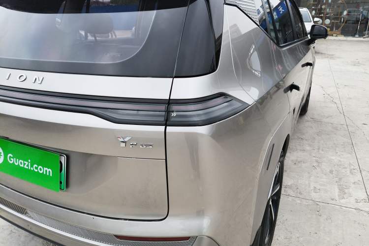 Used AION Y 2023 Younger Star Edition Right Rear Taillight