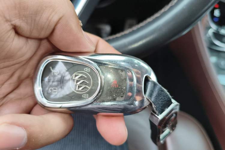 Used Buick Envision 2014 28T Four-Wheel Drive Luxury Model