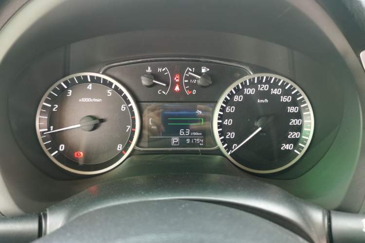 Used Nissan Sylphy 2019 1.6XV CVT Smart Connect Luxury Edition China V Standard Instrument Cluster