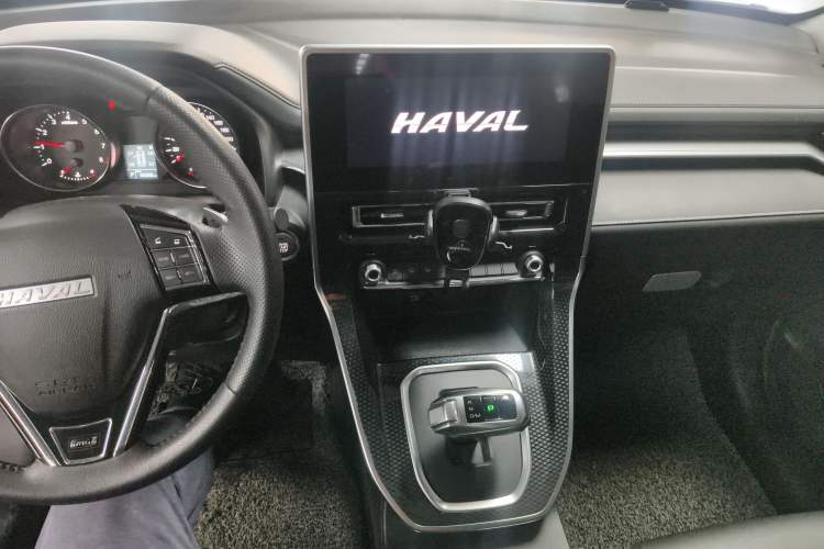 Used Haval M6 2021 PLUS 1.5T DCT Luxury Smart Connectivity Model Audio And AC Panel